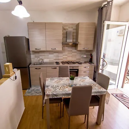 La Casa Sul Corso - A Due Passi Dal Mare Гостевой дом