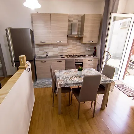 La Casa Sul Corso - A Due Passi Dal Mare Penzion *